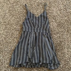 flowy romper that looks like a dress
